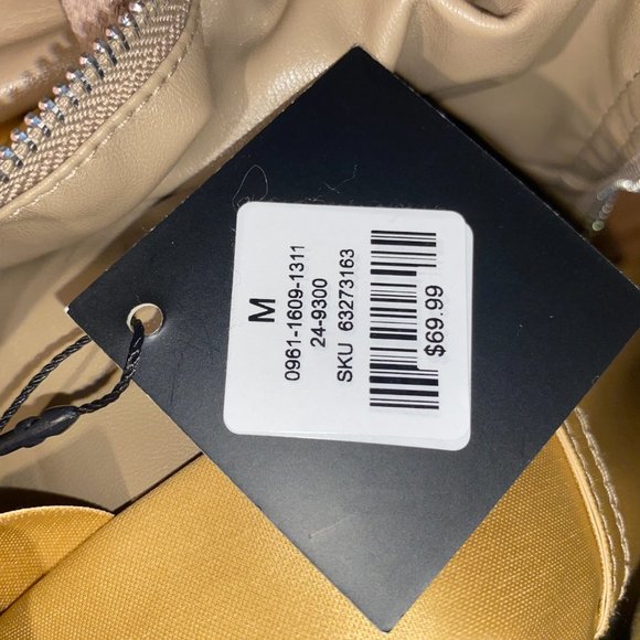 Women's Jackets, Hoodies, and Cardigans (med,large,xl) - Picture 4 of 10